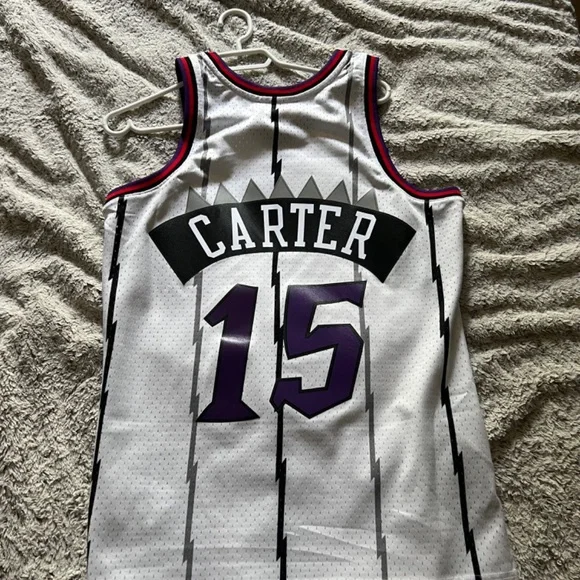 Toronto Raptors Jersey - Picture 2 of 2